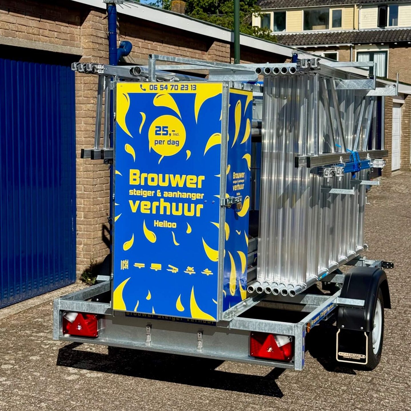 Steigertrailer achterkant